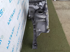 Левая передняя четверть кузова Lexus CT200h 11-17, повреждения и коррозия