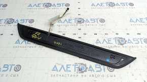 Ornament prag ușă dreapta față pentru BMW 5 G30 17-20 Sport Line, cu iluminare din spate, ornament desprins, lovitură, denivelare