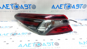 Фонарь внешний крыло левый Toyota Camry v70 21-24 галоген