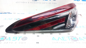 Фонарь внешний крыло левый Toyota Camry v70 21-24 галоген, царапины