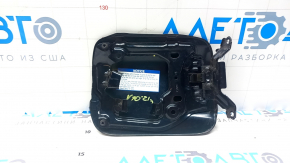 Clapă rezervor combustibil Toyota Camry v70 18-24 albastră, zgârieturi