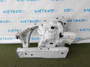 Lonjeronul lateral drept cu un pahar de BMW 5 F10 11-16 a fost tăiat, alb