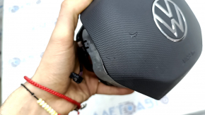 Airbag în volanul șoferului VW Tiguan 22-24 negru, zgârieturi
