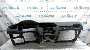 Panou frontal torpedo cu AIRBAG VW Tiguan 18-24 negru, fără deflectoare, fără ornamente laterale, clapetă ruginită