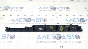 Ornament panou frontal dreapta VW Tiguan 22-24 gri, elemente de fixare rupte