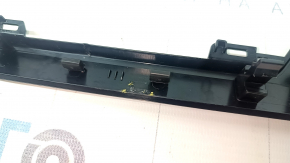 Ornament panou frontal dreapta VW Tiguan 22-24 gri, elemente de fixare rupte