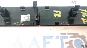 Ornament panou frontal dreapta VW Tiguan 22-24 gri, elemente de fixare rupte