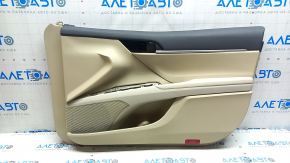 Ornamente ușă, placă dreapta față, Toyota Camry v70 18-23, bej cu inserție din plastic gri, cotiera din cauciuc, ornament cromat, zgârieturi, urme de zgârieturi
