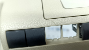 Накладка колени водителя Toyota Camry v70 18-24 беж, царапина