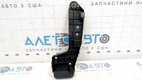 Suportul pentru bara spate dreapta jos Toyota Camry v70 18- nou, neoriginal