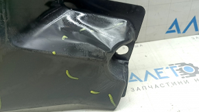 Protecția inferioară dreapta spate a caroseriei la Toyota Camry v70 18-24 hybrid este îndoită
