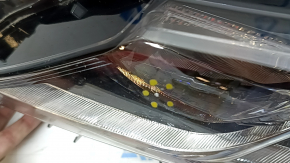 Far stânga față Toyota Camry v70 18-24 halogen+LED, zgârieturi, ciobiri, nisip