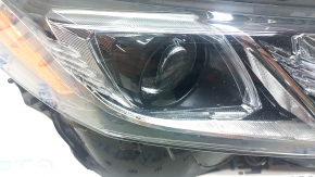 Фара передняя правая Toyota Camry v70 21-24 галоген + LED, светлая, песок