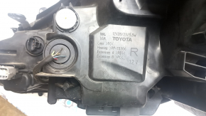 Фара передняя правая Toyota Camry v70 21-24 галоген + LED, светлая, песок