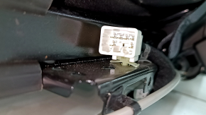Spătarul scaunelor din spate, rândul 2, dreapta, Hyundai Tucson 25-26, fără airbag, piele neagră, încălzit, perforat, cu cotieră și centură, lovit