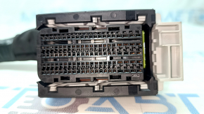 Фишка на блок ECU компьютер двигателя Hyundai Tucson 25-26 1.6T HEV желтая