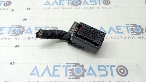 Фишка на блок ECU компьютер двигателя Hyundai Tucson 25-26 1.6T HEV красная