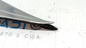 Ornament aripă spate stânga Hyundai Tucson 22-26 cromat mat, elemente de fixare rupte, colț îndoit