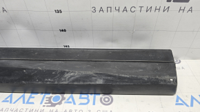 Накладка двери нижняя передняя левая Lexus RX 16-22 царапины, потёрта