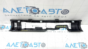 Накладка порога внутренняя передняя левая Hyundai Tucson 25-26 черная, потерта