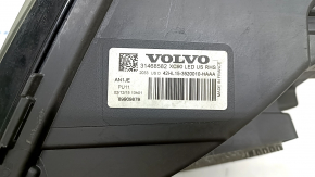 Фара передняя правая в сборе Volvo XC90 16-17 LED, под полировку, царапины, паутина, сколы