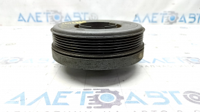 Zgârieturi la fulia arborelui cotit BMW F30 17-18 B46B20B 2.0T AWD