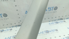 Накладка передней стойки верхняя левая Volvo XC90 16-26 серая, царапины