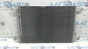Condensatorul radiatorului de aer condiționat VW Tiguan 18-24 Fagurii Keihin sunt zdrobiți