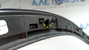 Ornament aripă stânga față pentru Audi Q5 80A 21-25 negru, elemente de fixare rupte, element de fixare rupt
