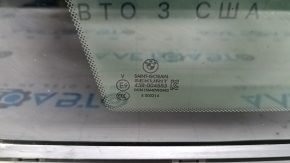 Форточка глухое стекло задняя левая BMW X5 G05 19-26 тонировка, в копоти