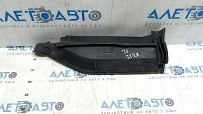 Уплотнитель решетки дворников левый Audi A3 22-26