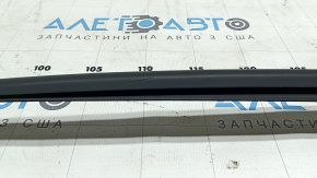 Bandă parbriz stânga Audi A3 22-26 neagră, cu aspect de zgârieturi