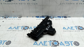 Кронштейн переднего бампера правый Audi A3 22-26