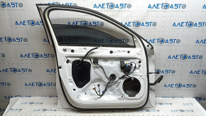 Ansamblu ușă față stânga Audi A3 22-26 alb LY9C pentru închidere fără cheie, ornament cromat, lovituri, zgârieturi pe ornament