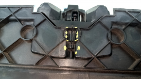 Jaluzele deflectoare inferioare radiator complete BMW X5 G05 19-23 3.0T cu motor, crăpături, rupturi, elemente de fixare rupte