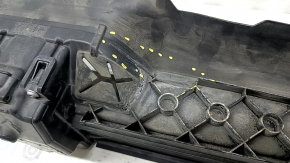 Jaluzele deflectoare inferioare radiator complete BMW X5 G05 19-23 3.0T cu motor, crăpături, rupturi, elemente de fixare rupte