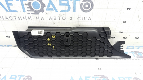 Накладка центральной консоли боковая правая Audi Q5 80A 18-25 черная
