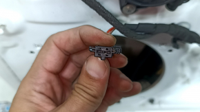 Ansamblu ușă față dreapta Audi A3 22-26 alb LY9C, fără cheie, ornament cromat, zgârieturi pe crom, zgârieturi pe ornament