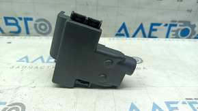 Клемма плюсовая Audi A3 22-26 с блоком