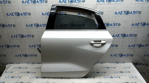 Ușă spate stânga completă pentru Audi A3 22-26, fără cheie, garnitură cromată, zgârieturi pe garnitură, denivelare