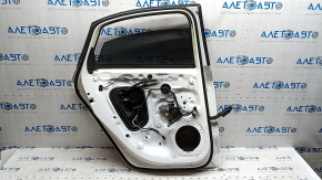 Ușă spate stânga completă pentru Audi A3 22-26, fără cheie, garnitură cromată, zgârieturi pe garnitură, denivelare
