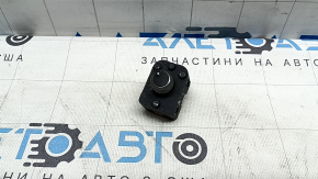 Comenzi oglindă Audi A3 22-26: cromul se exfoliază, elementele de fixare sunt rupte, există zgârieturi