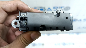 Controlul farurilor Audi A3 22-26 pentru proiectoarele de ceață spate