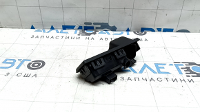 Ручка открытия крышки багажника Audi A3 22-26