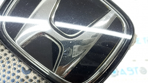 Эмблема решетки радиатора Honda Accord 23-26 под радар, песок