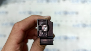 Antenă spate fără cheie Audi A3 22-26