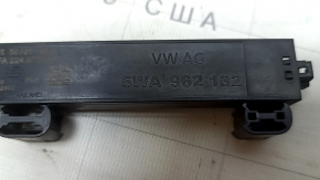 Antenă spate fără cheie Audi A3 22-26