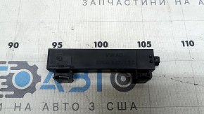 Antenă fără cheie pentru consolă Audi A3 22-26