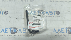 Крышка расширительного бачка охлаждения Lexus RX350 RX450h 10-15