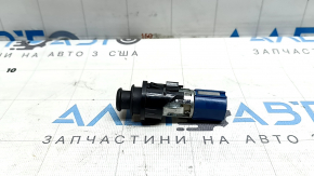 Brichetă pentru consola centrală față a Audi A3 22-26 cu capac